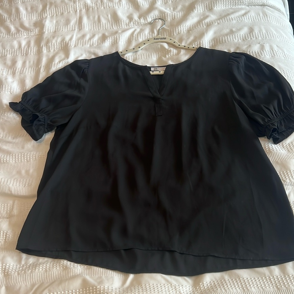 Black puff sleeve blouse DR2 size XL
